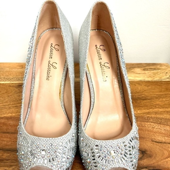 Lauren Lorraine Nude Sparkle Elissa Pumps. Size 7 #232 - Picture 5 of 9